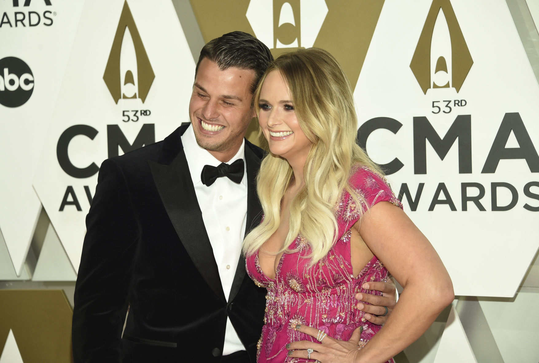 53rd Annual CMA Awards - Arrivals